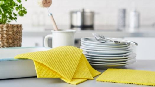 THE CLEAN MARKET celebrates a green lifestyle with products for everyday living
